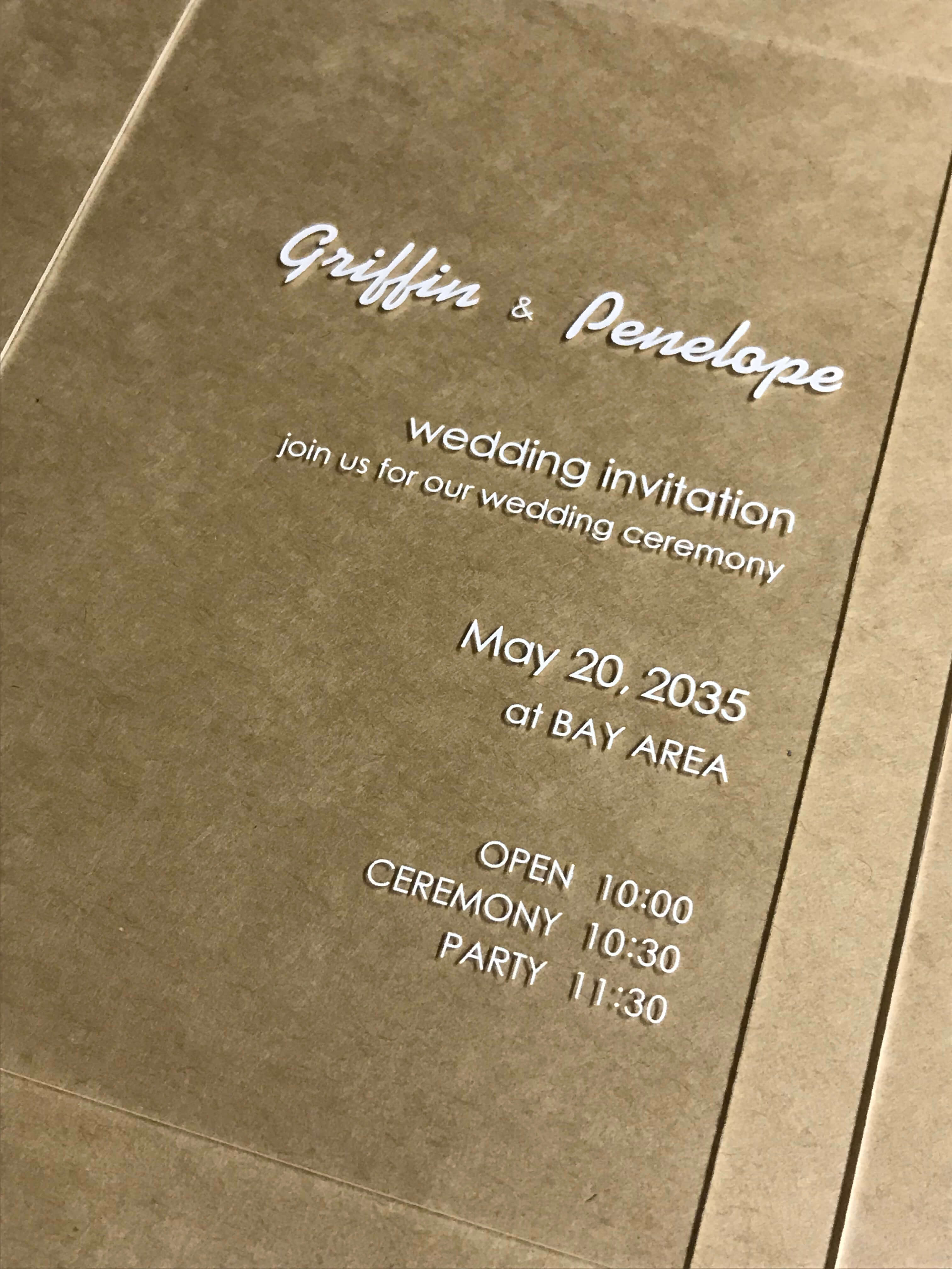 アクリル板で招待状の印刷